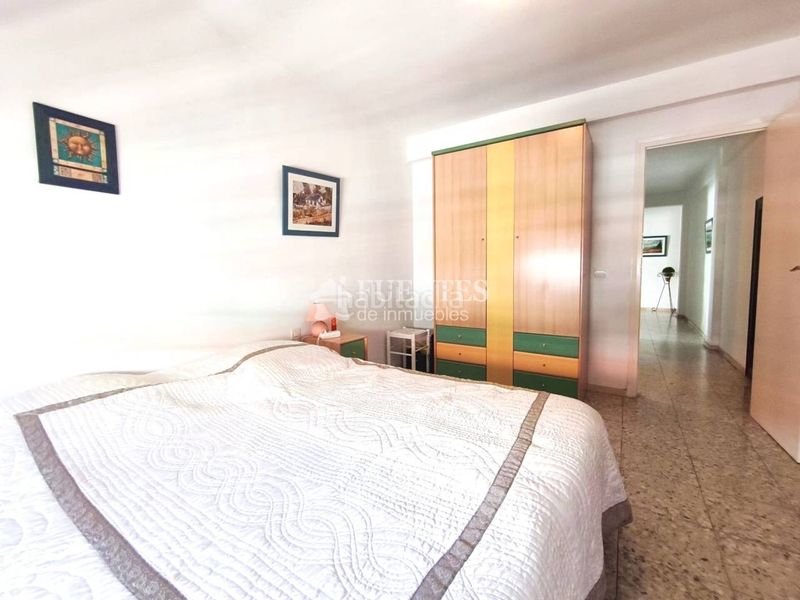 Foto d7d6ee3d-e9eb-4b33-ae73-f652354560cd. Apartament a Carolinas Altas Alicante