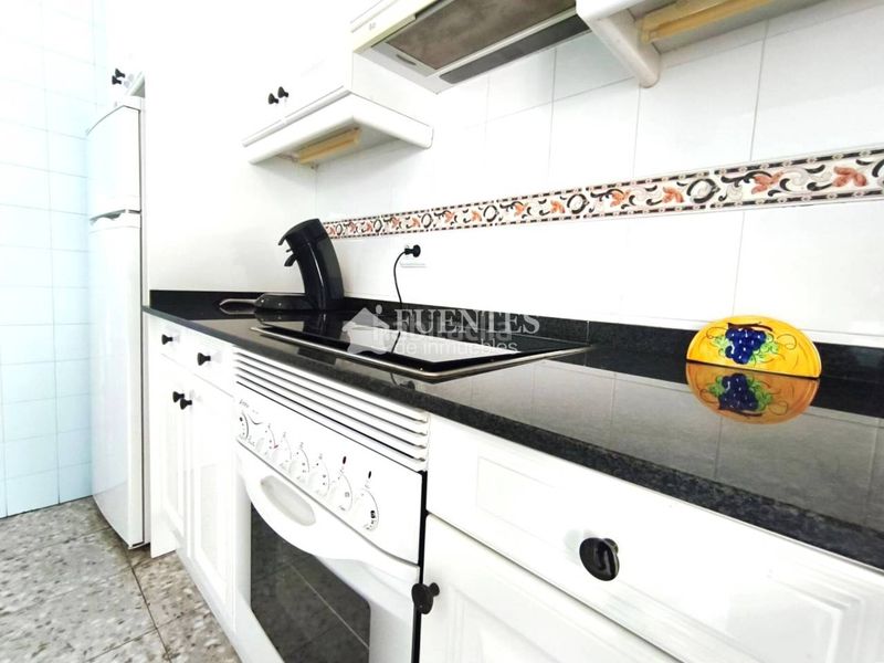 Foto ebf34870-c81d-4e2f-8022-34c032edd5ab. Apartament a Carolinas Altas Alicante