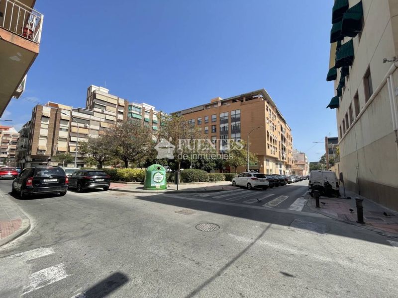 Foto 894bfe43-f8c8-4018-8e51-58f4ba4da9e4. Pis amb aparcament a Campoamor Alicante