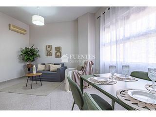 Etagenwohnung in Campello Pueblo. Venta de piso exterior y adaptado en el campello pueblo