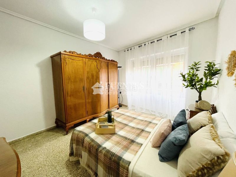 Foto a0192928-3c4a-45b6-863e-64a96206955b. Pis a Campoamor Alicante