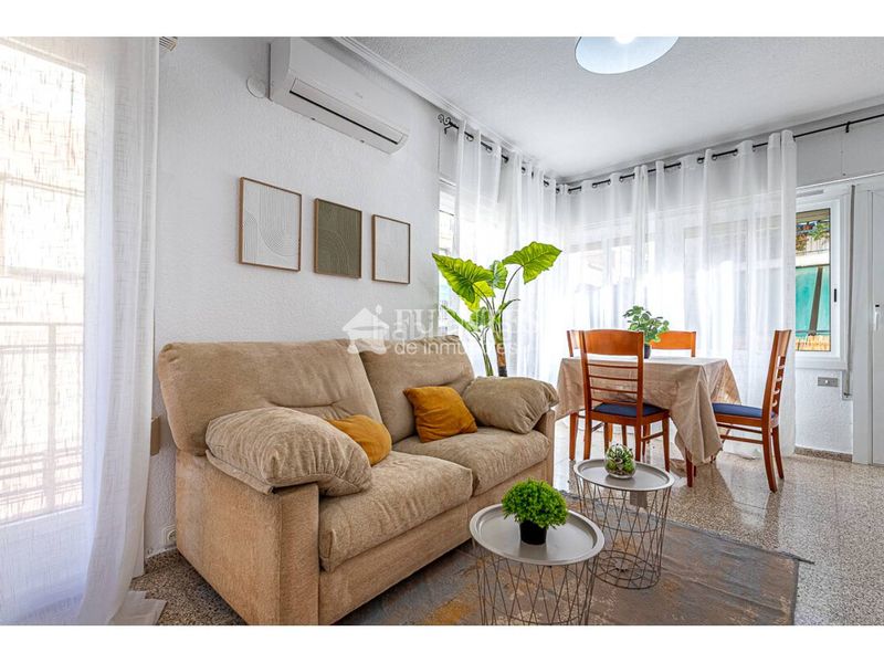 Foto cd382c27-0ba3-4fee-b473-b632af719ca0. Pis a Campoamor Alicante