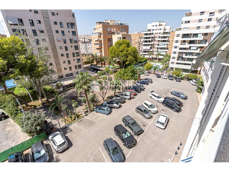 Foto 03c9b0df-20a1-426f-99c3-1dbdeedf4027. Pis amb aparcament piscina a Playa de San Juan Alicante