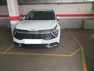 Parking voiture à Carrer de la lluna 11. Se venden 38 plazas de parking (35 coche y 3 moto) individuales