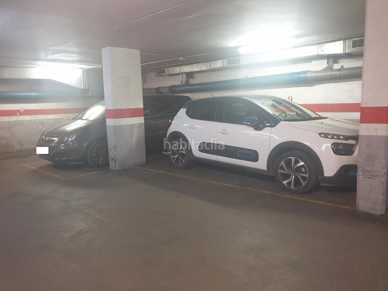 Foto 170eaaa4-5551-4764-9883-f6dff2f9341b. Aparcament cotxe a carrer de la lluna 11 a Raval Barcelona