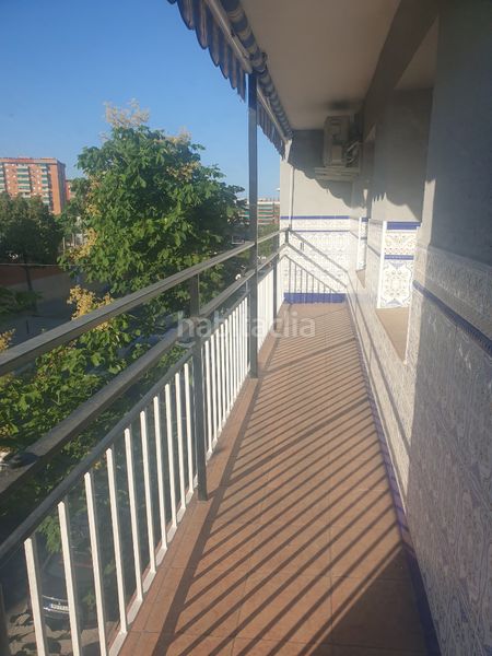 Foto 49b38e10-4fb2-402a-80a4-18204ca59821. Pis a carrer general moragues 34 a La Salut Badalona