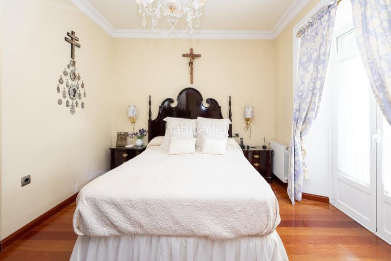 Foto 0e0dd0d0-cdf8-4cc2-ac0f-7733aa6c0fcd. Casa fantastica casa en plaza de los lobos en Camino de Ronda Granada