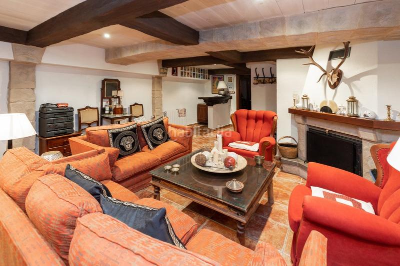 Foto 3293b9c0-0a55-462b-b0f8-6ee91eb39cc5. Casa fantastica casa en plaza de los lobos en Camino de Ronda Granada