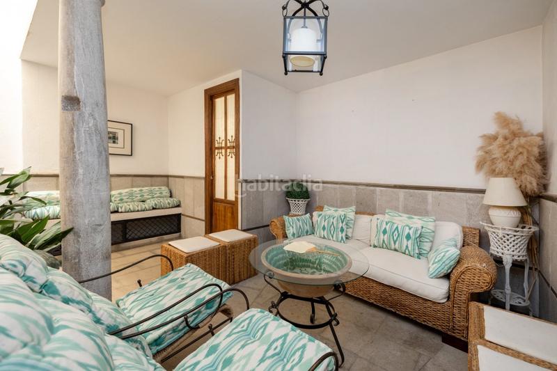 Foto 3551a853-9365-4c46-a151-56df2f44c310. Casa fantastica casa en plaza de los lobos en Camino de Ronda Granada