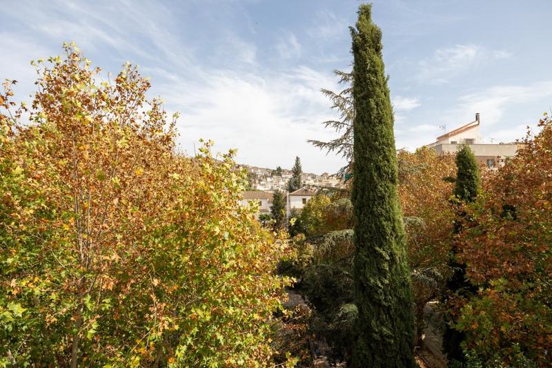 Foto 36605f81-fd1c-401c-9906-227cd65d7803. Casa fantastica casa en plaza de los lobos en Camino de Ronda Granada