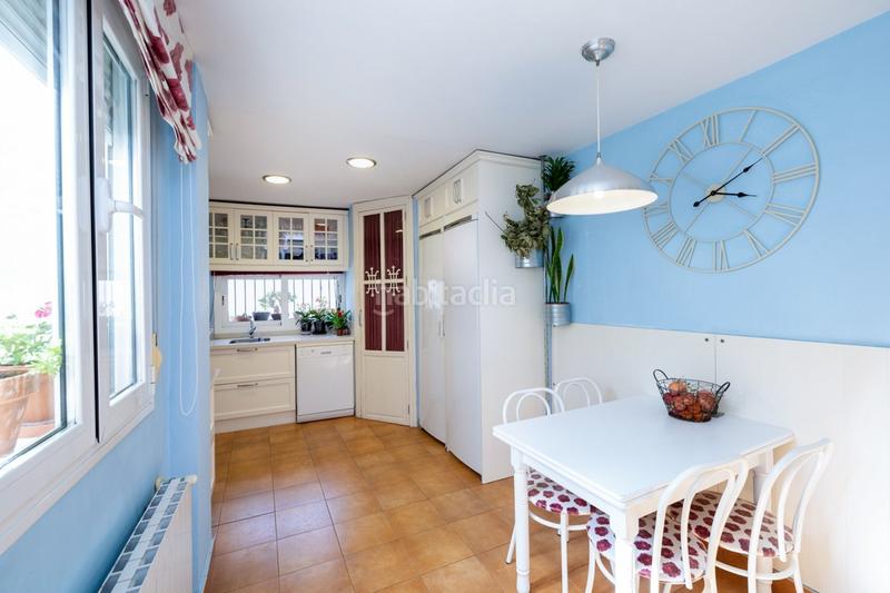 Foto dd30e022-ef52-49f1-b923-46abcfd9df33. Casa fantastica casa en plaza de los lobos en Camino de Ronda Granada