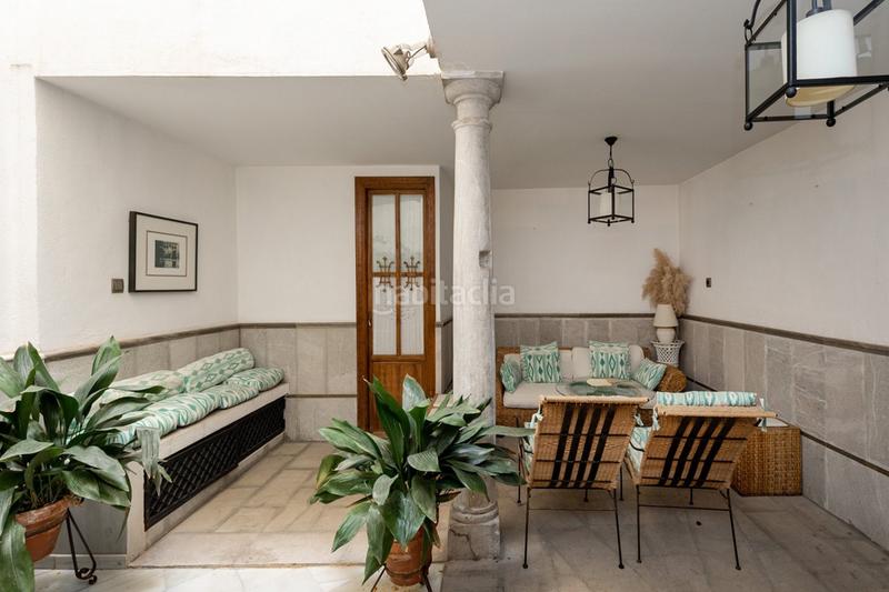 Foto ee6e8182-74e4-40f8-88c7-b6e1a4c2d0c4. Casa fantastica casa en plaza de los lobos en Camino de Ronda Granada