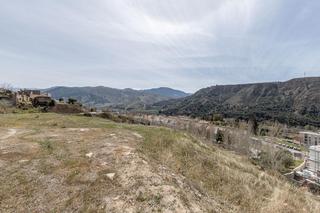 Terrain résidentiel à Lancha del Genil. Magnífico solar en carretera de la sierra lancha del genil