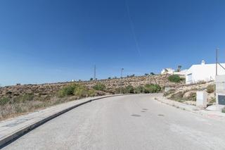 Terreny residencial a Gójar. Solar urbano en altos de la zubia con magníficas vistas