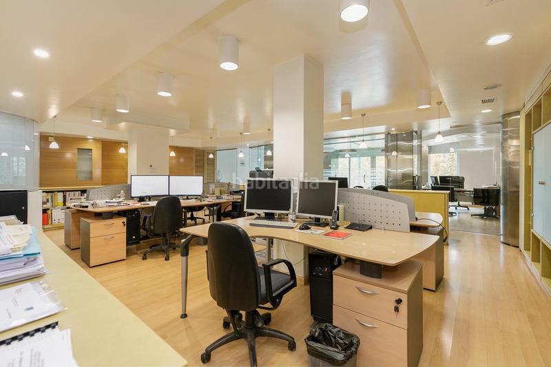 Foto 1f80c238-12c6-4529-ba82-4add3d79d8ea. Locale commerciale in San Matías - Realejo Granada