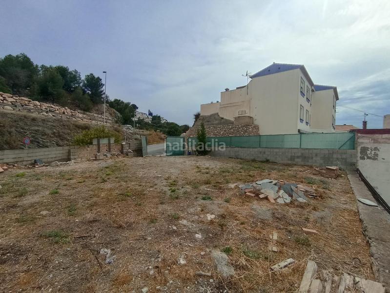Foto c0e49ffb-b634-4b9a-8d56-3ef2a4dd57df. Terreno residencial terreno urbano 590 m2 en almuñecar en Almuñécar