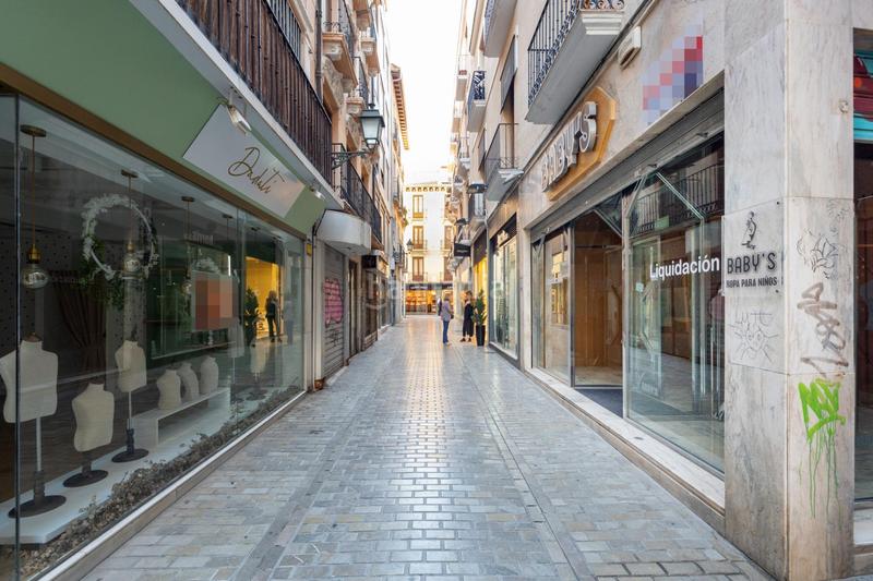 Foto fb4fab13-4333-4bf7-a14f-138eef6bb053. Local commercial dans Centro - Sagrario Granada