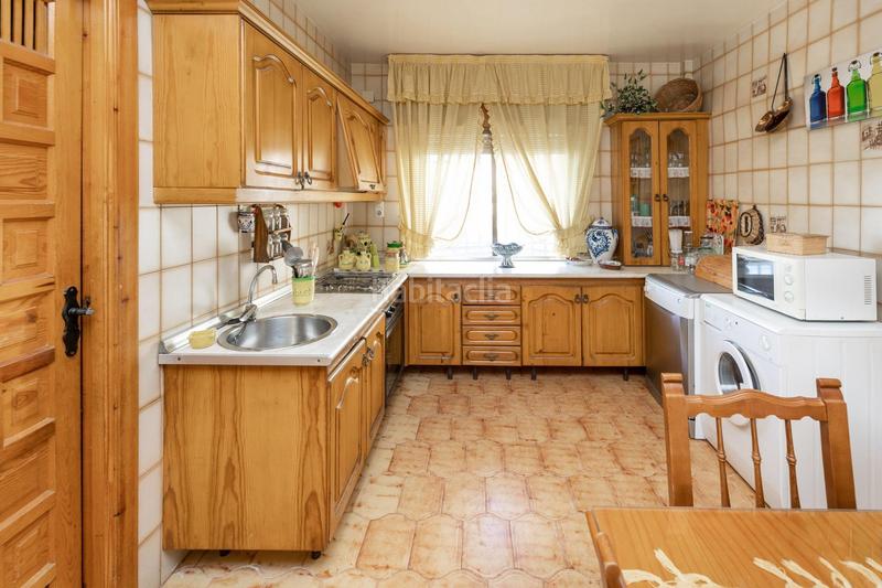 Foto 5042cfca-1d39-450c-9a54-2b9dd3e945d0. Casa preciosa e intima casa en huetor vega a 3 minutos de granada en Huétor Vega
