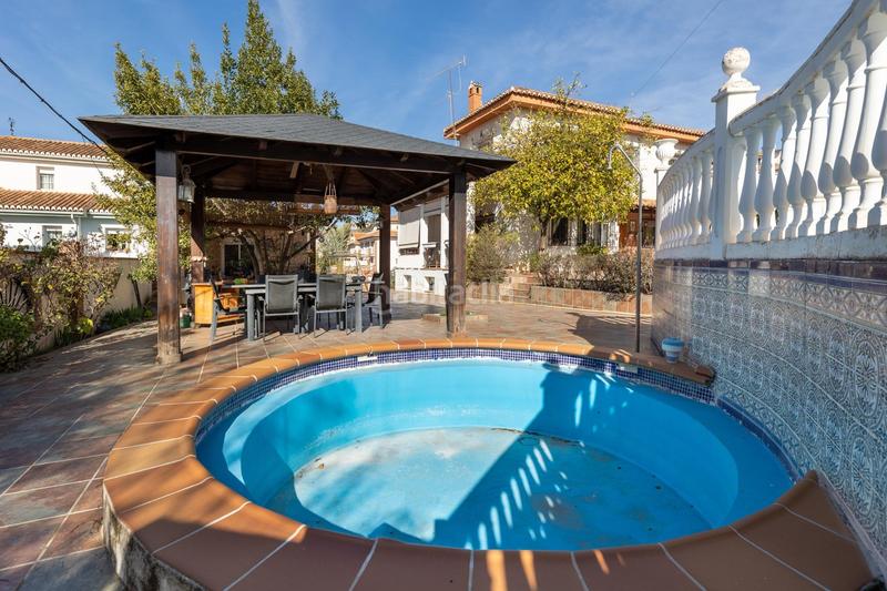 Foto f59b9ce3-da50-42c4-9326-b7125f37b0db. Casa preciosa e intima casa en huetor vega a 3 minutos de granada en Huétor Vega