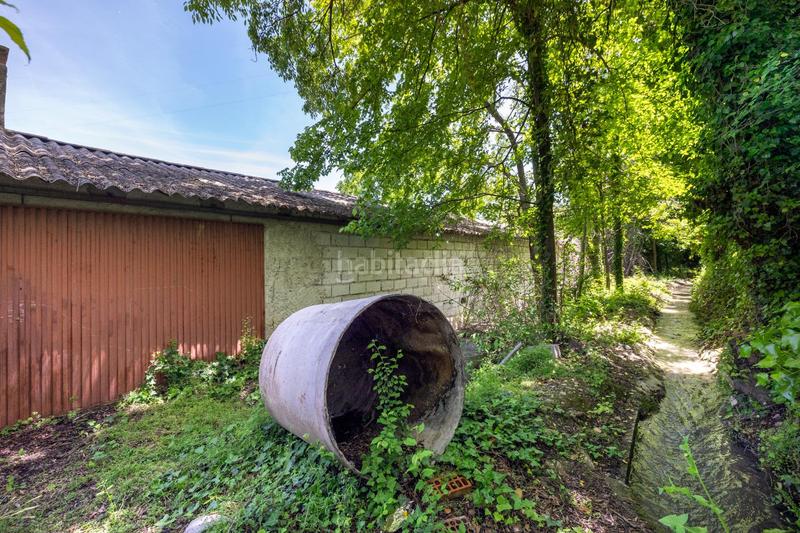 Foto fc0a3b55-3a35-41f5-a5f0-e512d8f9626c. Rural plot in Cenes de la Vega