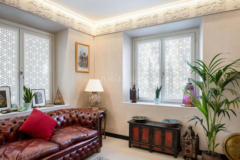 Foto 514c0f69-bd6c-4194-8887-fe8b6251f5af. Chalet villa en el corazón del realejo de nueva construcción. en Granada