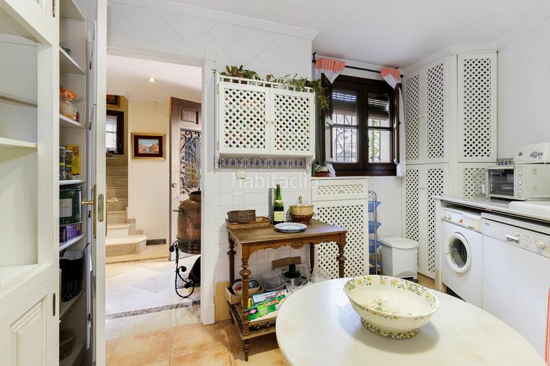 Foto f4099a88-c314-4246-95a6-8503b024addf. Casa pareada chalet pareado en el albayzín en Barrio de Albaicín Granada