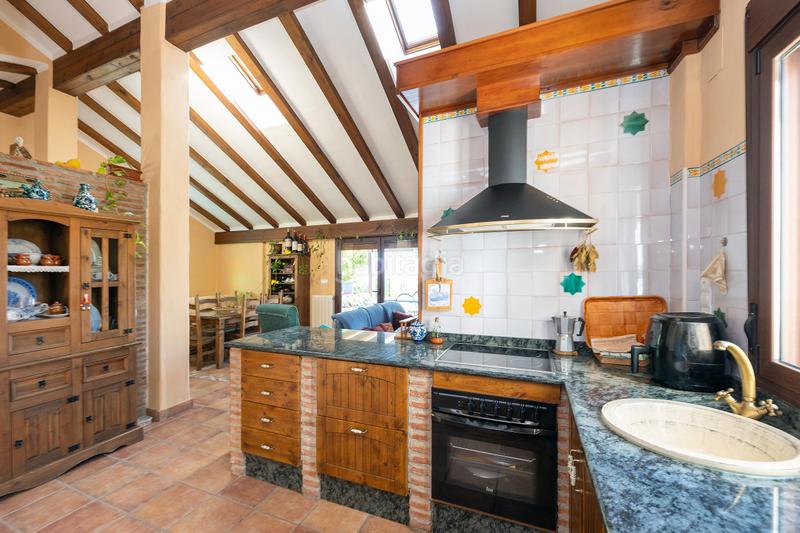 Foto ae11ada7-f89f-4fb2-a6f1-e7fe237bcdc6. Chalet avec parking piscine dans Nigüelas