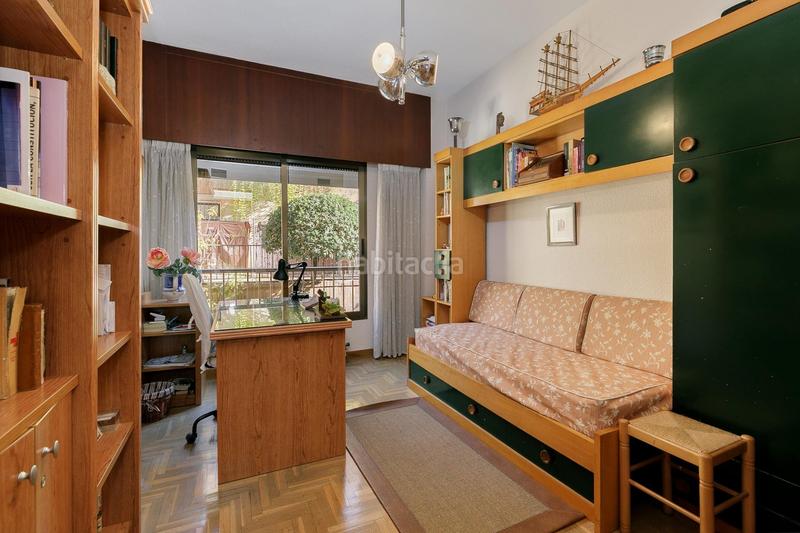 Foto 5af7a1c6-f0c8-4806-b7db-d6a660664286. Appartamento con parcheggio piscina in San Ildefonso Granada