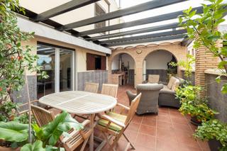 Maison jumelée à Av. F. Garcia Lorca - Nueva Estación Autobuses. Preciosa casa en zona parque almunia