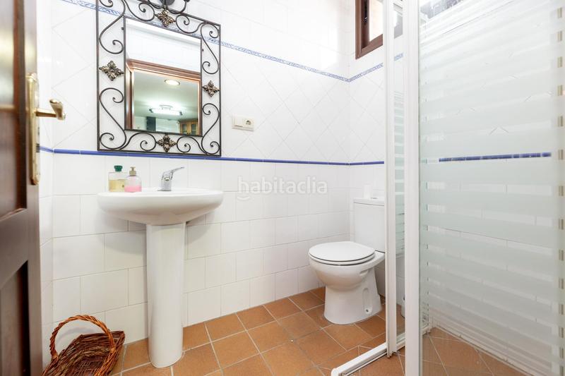 Foto ea02adaa-3f89-410d-961f-c785c8e47905. Xalet amb calefacció aparcament piscina a Residencial Triana - Barrio Alto Gabias (Las)