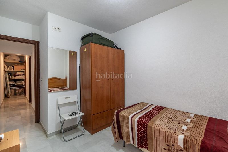 Foto d50d9e4c-c225-4ca3-89b0-85757760705b. Pis amb calefacció aparcament a Bola de Oro Granada