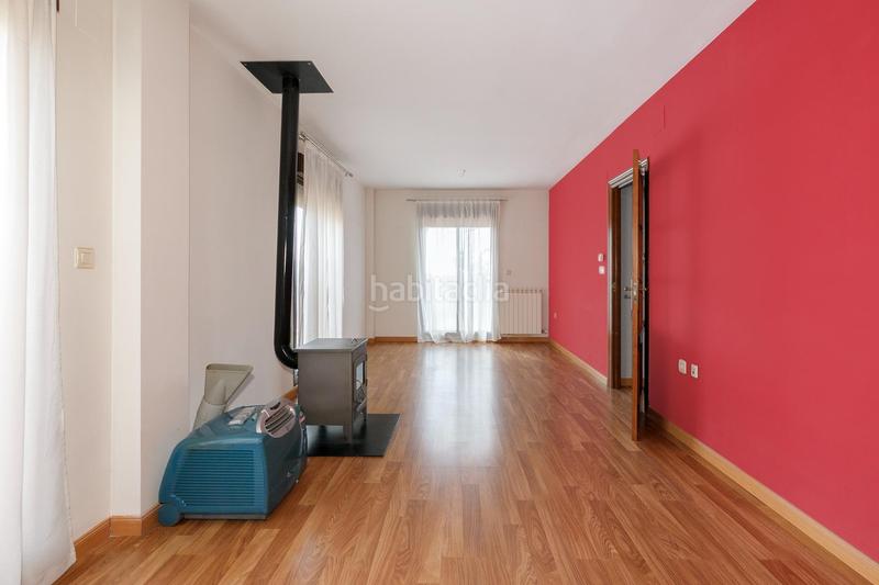 Foto 211574c9-3954-4b81-8dd0-d11f0b753f5b. Penthouse with heating parking in La Zubia Ciudad Zubia (La)