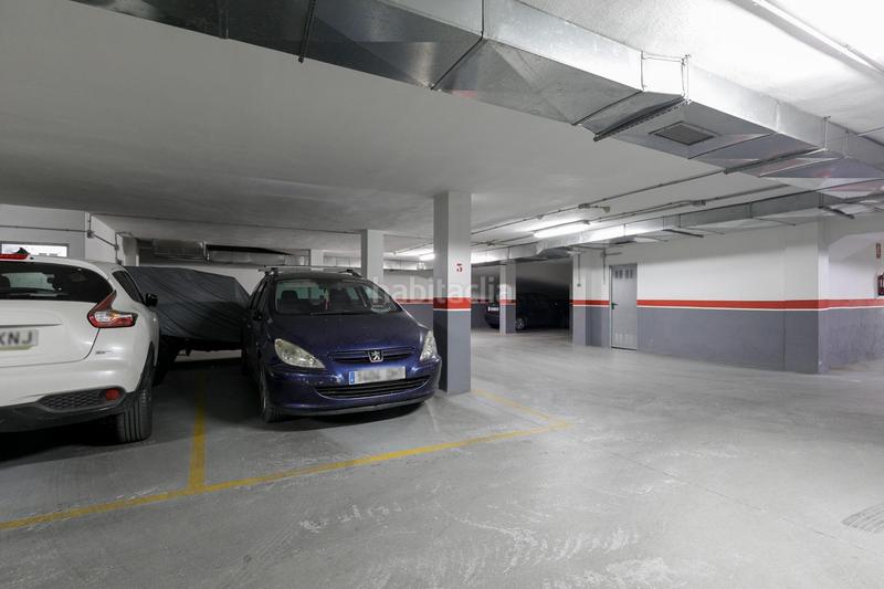 Foto a2f2f980-7979-4ff4-8133-5dcf33f961ab. Penthouse with heating parking in La Zubia Ciudad Zubia (La)