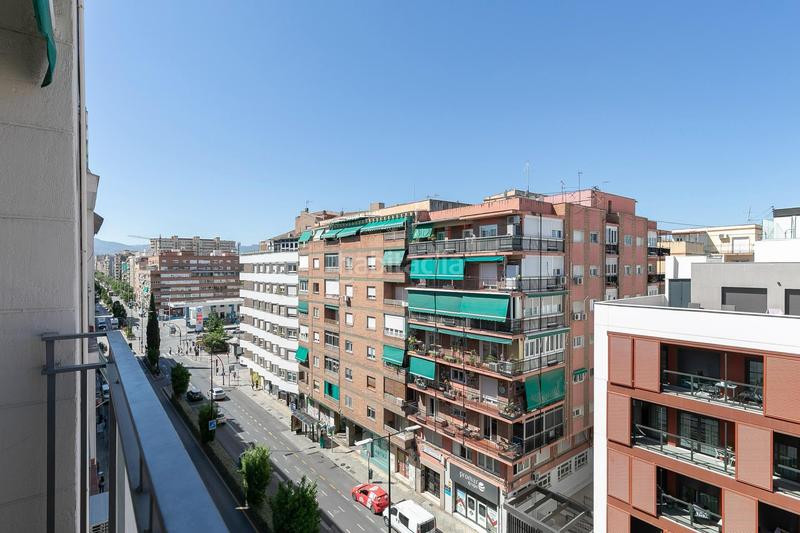 Foto fc0c7b74-f061-43e4-846d-ed68d48e8159. Piso amplio piso en Camino de Ronda en Camino de Ronda Granada