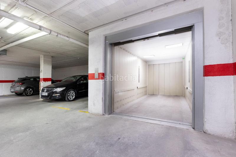 Foto e7c5e948-9249-4aa4-9cde-0da94d75e2ce. Piso  con cochera en Barrio de la Vega Monachil