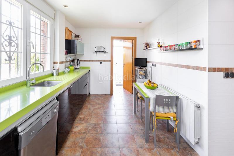 Foto 73646451-f31f-442b-b499-e1ae923588b2. Xalet amb calefacció aparcament piscina a Huétor Vega