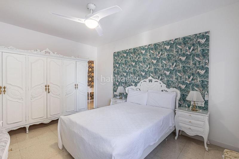 Foto c8fadb3d-512c-43d7-98ab-ae0579cfcd53. Piso vivienda reformada en torre del neptuno, junto recogidas en Granada