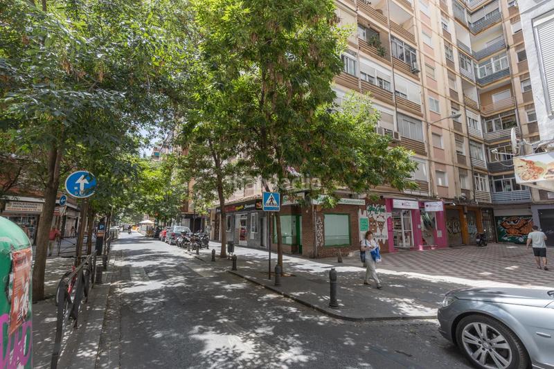 Foto 4b869817-cd5e-40ec-a928-236767ce0fb7. Piso amplio piso en pedro antonio de alarcón en Camino de Ronda Granada