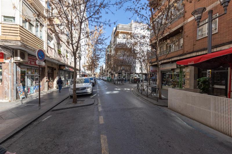 Foto a18e663d-0c15-44a7-afff-4a1c5035ddf3. Piso amplio piso en pedro antonio de alarcón en Camino de Ronda Granada