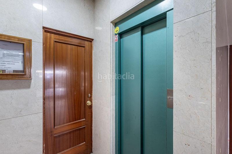 Foto a94a3b21-f26e-401b-a227-febbf73c4999. Piso  reformado con terraza en obispo hurtado en Granada