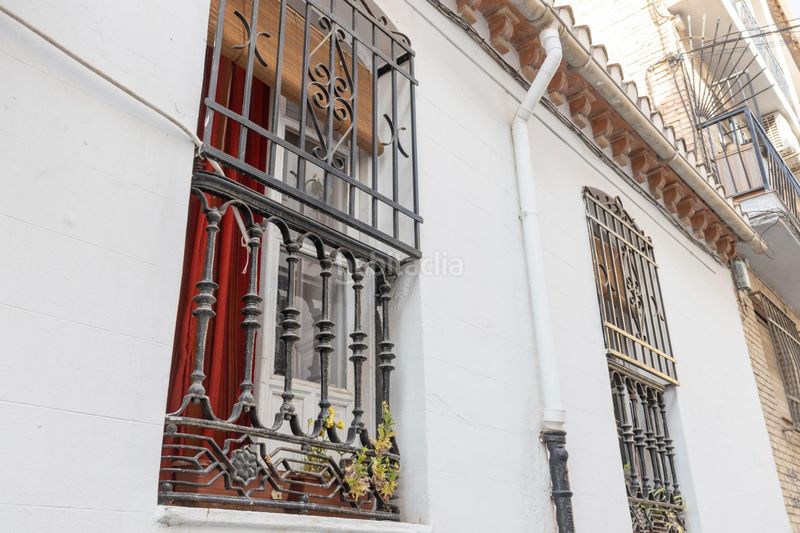 Foto e3e24f9a-5882-4456-9973-bd75a0dd1319. Edifici a del pescado 5 a San Matías - Realejo Granada