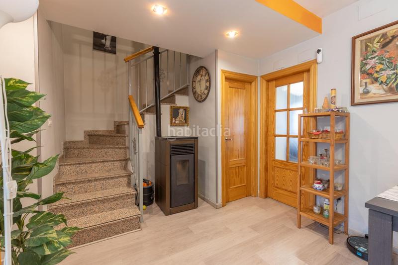 Foto 0b3d7226-a64c-4448-a493-cc9db42086fc. Casa a schiera con parcheggio in Ambroz Vegas del Genil