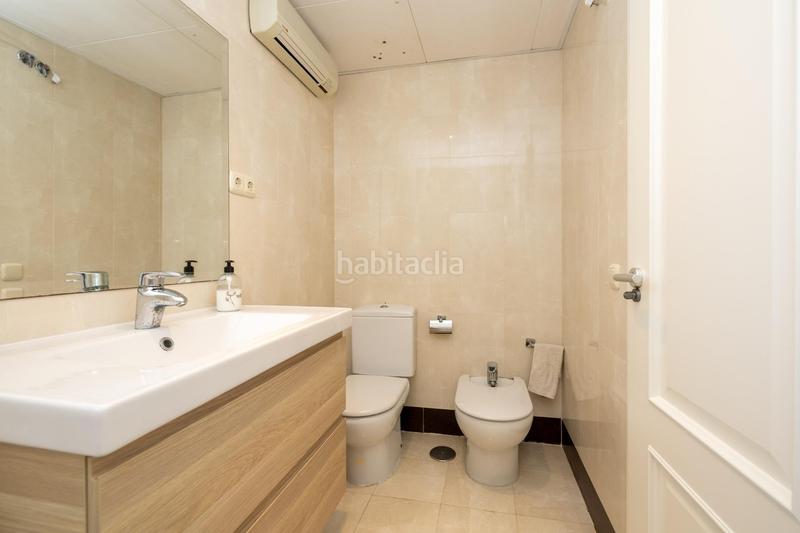 Foto 764f80ee-5cbc-4711-9025-d0d69c615cd9. Apartamento en calle rector jose vida soria 10 en Motril