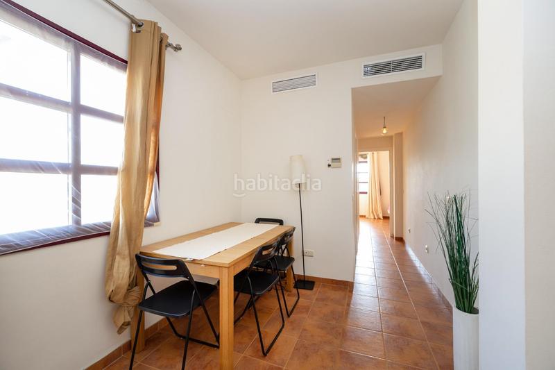 Foto 5a2a56cf-27c1-4450-ba11-95ee8df2ac9e. Appartement dans calle rector jose vida soria 10 dans Motril