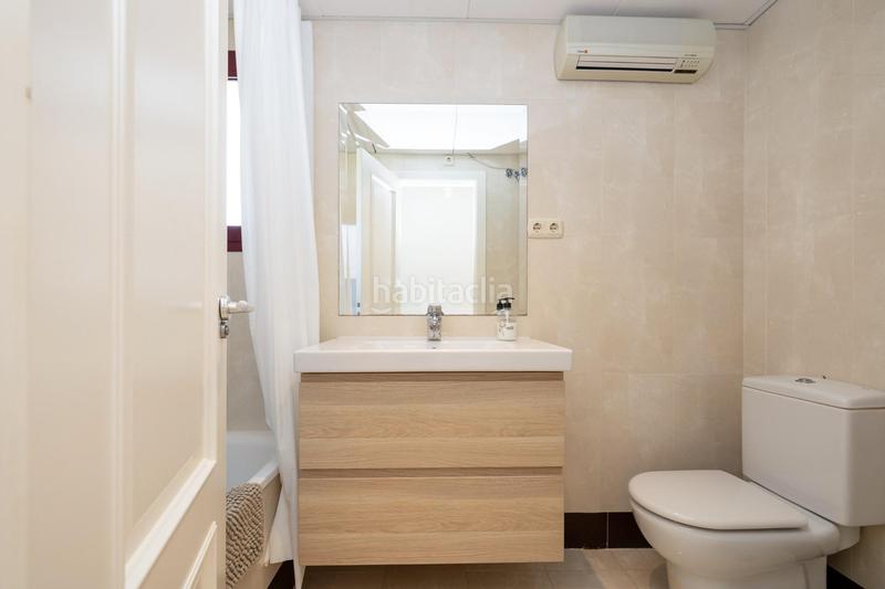 Foto 85188439-9719-499f-a810-06c1eb2dbbfb. Appartement in calle rector jose vida soria 10 in Motril