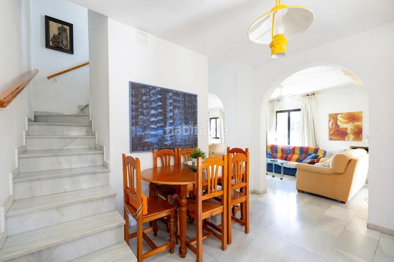 Foto d5c74e1a-10fb-4335-89dd-702544bb718c. Casa pareada magnifica casa pareada en calahonda en Motril