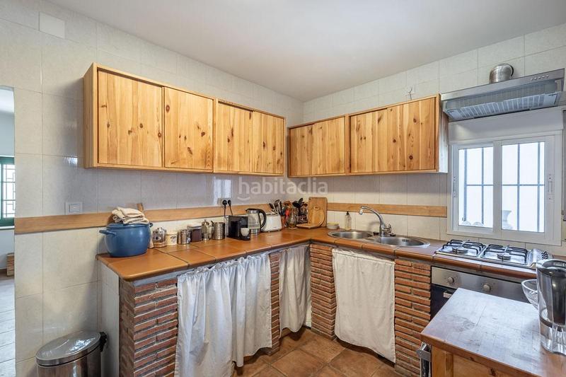 Foto e0fbf736-a01f-40c3-b96f-b1eeadf2bcce. Casa amb calefacció aparcament a Arenas del Rey