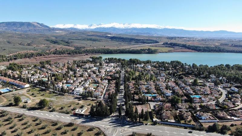 Foto 8240ae6f-45d2-4472-8593-da3dee1883ac. Pis amb calefacció aparcament piscina a Albolote