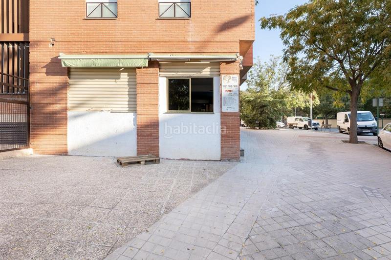 Foto c29e3b97-c388-4db9-a472-75709f6e66c1. Geschäftsraum in parque nueva Granada Granada