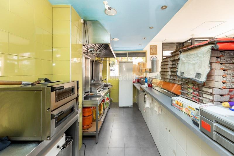 Foto c7f05809-27c0-4c18-a503-959498c43289. Geschäftsraum in parque nueva Granada Granada